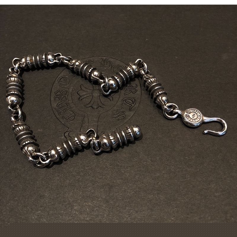 Ch**me He**ts bracelets